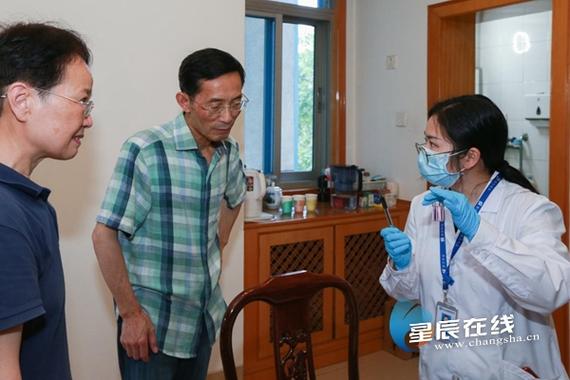 长沙水业集团水质检测服务进家庭，24项指标守护饮用水安全